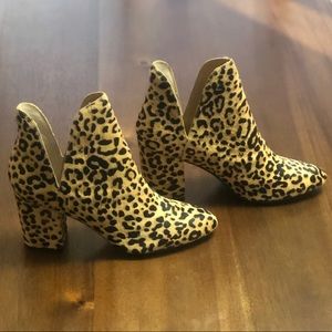 Steve Madden Rookie-L Leopard Booties